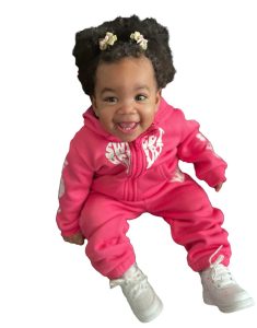Ayla Nav’e Robinson